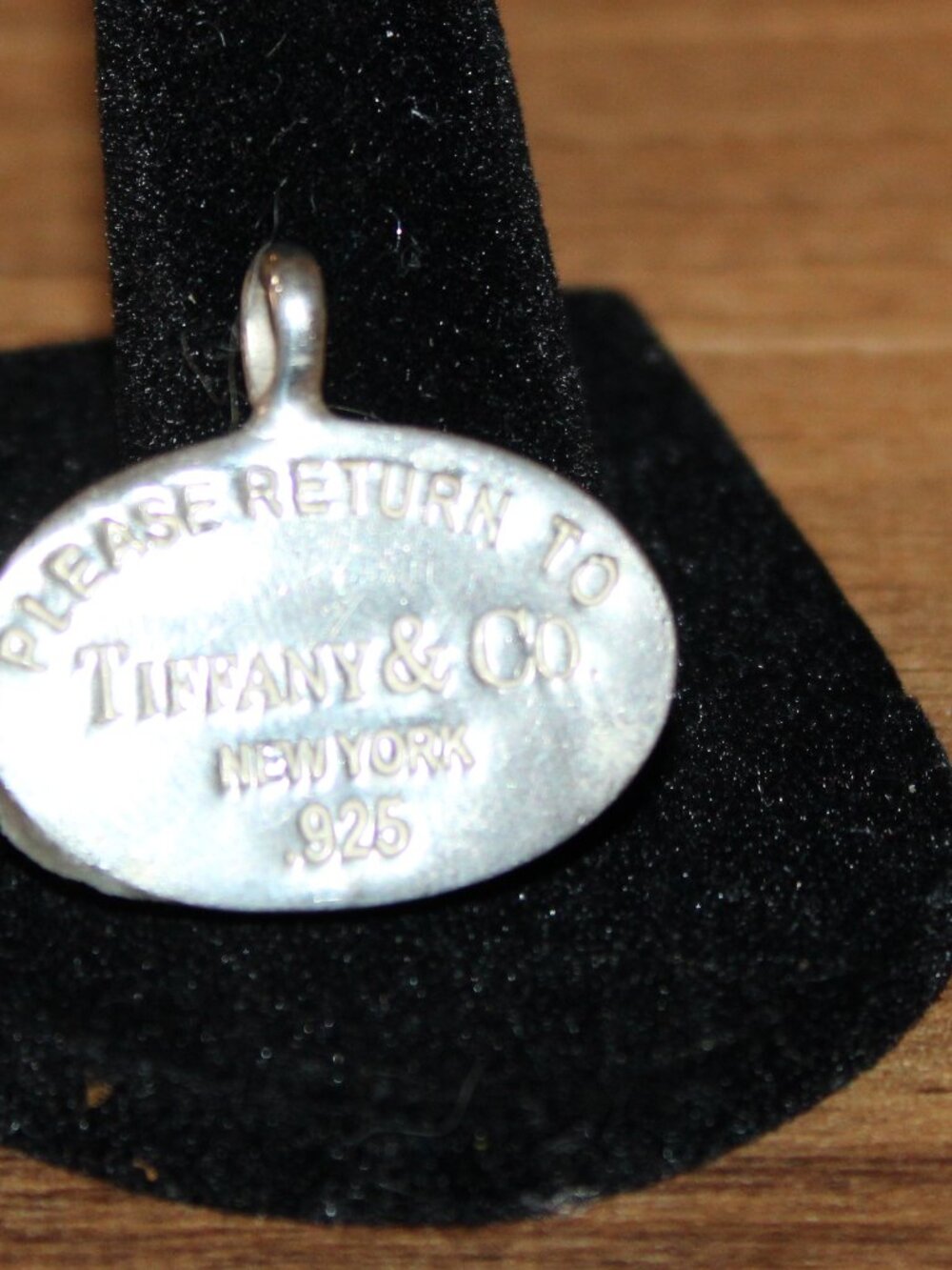 Tiffany & Co. Return to Tiffany Oval Tag Sterling Silver Pendant 925